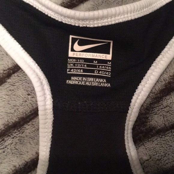 🌸Nike Performance Workout Tank🌸 - Picture 2 of 6